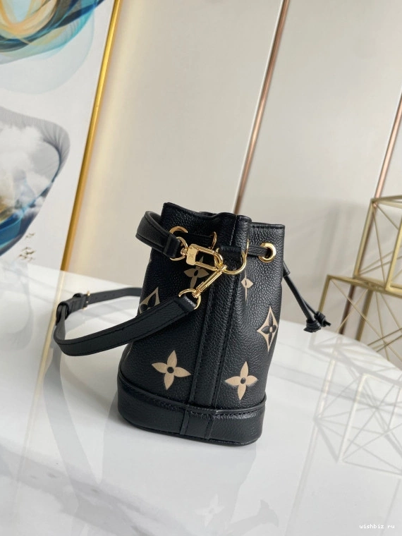 WIS NANO VUITTON NOÉ LOUIS 1202